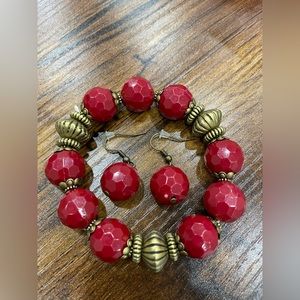 Chunky bead bracelet/earring set. Red with antique gold accent beads.